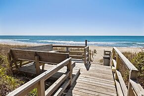 Coral Shores #4 3 Bedroom Condo by RedAwning