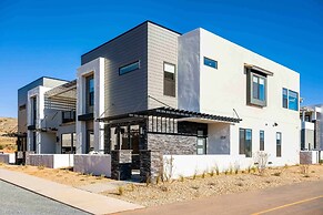 Ohana Hive 5 Bedroom Townhouse