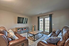 Family-friendly Lake Lanier Escape on 2 + Acres!