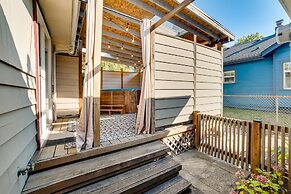 Seattle Vacation Home w/ Hot Tub: 5 Mi to Downtown