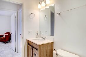 Peaceful Savannah Home - 11 Mi to Beaches!