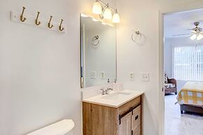 Peaceful Savannah Home - 11 Mi to Beaches!