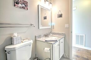 'indigo Cottage' w/ Deck on Lake Arrowhead!