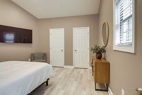 Charming Memphis Apartment: Remote-work Friendly!