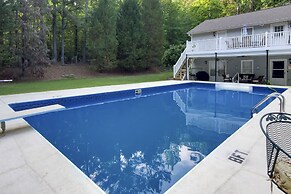 Immaculate Suwanee House w/ Pool & Game Room!