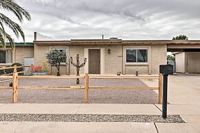 Sunny Tucson Abode w/ Fire Pit 9 Mi to U of A