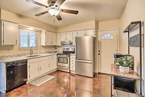 Sunny Tucson Abode w/ Fire Pit 9 Mi to U of A