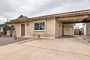 Sunny Tucson Abode w/ Fire Pit 9 Mi to U of A