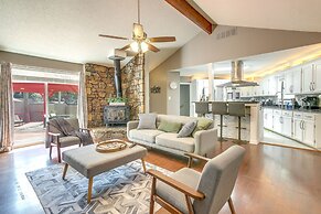 Memphis Family Home w/ Deck & Games