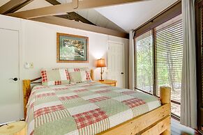 Jasper Hideaway w/ Spacious Deck + Community Pool