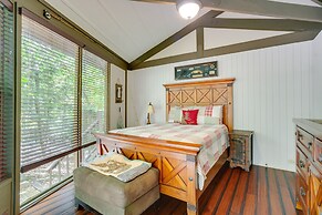 Jasper Hideaway w/ Spacious Deck + Community Pool