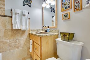 Jasper Hideaway w/ Spacious Deck + Community Pool