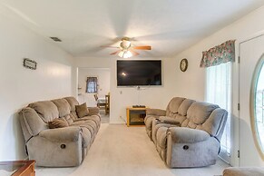 Cozy Waycross House w/ Yard & Screened Patio!