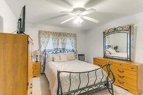 Cozy Waycross House w/ Yard & Screened Patio!