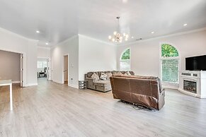 Single-story Home ~ 7 Mi to Old Towne Conyers!