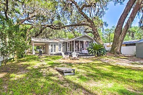 'the River Cottage' Charming Retreat w/ Dock