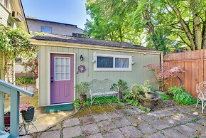 Cozy Portland Studio w/ Electric Fireplace