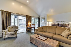 Cozy Portland Studio w/ Electric Fireplace