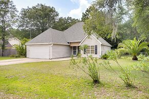 Pet-friendly Darien Vacation Rental w/ Patio!