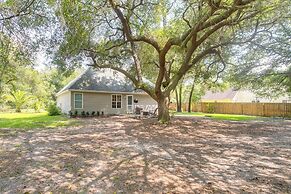 Pet-friendly Darien Vacation Rental w/ Patio!