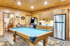 Luxe Mineral Bluff Vacation Rental w/ Game Room!