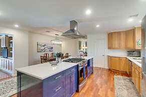 Spacious St Simons Island Vacation Rental w/ Pool!