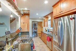 Idyllic Tahoe Home: 1 Mi to Heavenly Ski Resort!