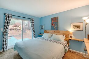 Idyllic Tahoe Home: 1 Mi to Heavenly Ski Resort!