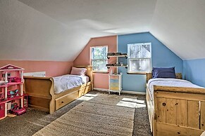 Idyllic Tahoe Home: 1 Mi to Heavenly Ski Resort!