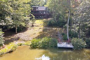 Blue Ridge Cabin w/ Hot Tub & Private Lake!