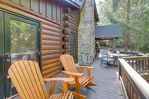 Blue Ridge Cabin w/ Hot Tub & Private Lake!