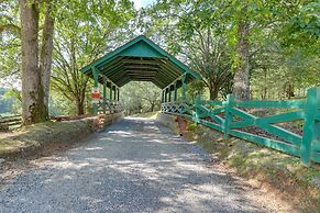 Blue Ridge Cabin w/ Hot Tub & Private Lake!
