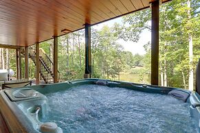 Blue Ridge Cabin w/ Hot Tub & Private Lake!
