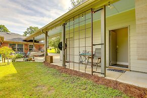 Cozy Covington Studio Rental Near Historic Square!