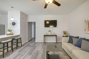 Sunny Memphis Home ~ 2 Mi to Beale Street!