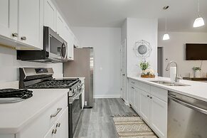 Sunny Memphis Home ~ 2 Mi to Beale Street!