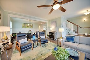 Spacious Norfolk Home w/ Private Hot Tub!