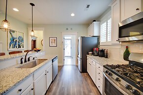 Spacious Norfolk Home w/ Private Hot Tub!