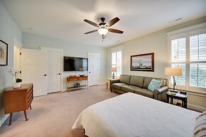 Spacious Norfolk Home w/ Private Hot Tub!