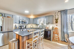 Classy Clayton Home w/ Views < 1 Mi to Downtown!