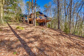 Classy Clayton Home w/ Views < 1 Mi to Downtown!