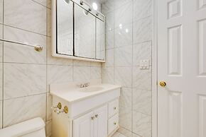 Spacious Norcross Home ~ 21 Mi to Downtown Atlanta