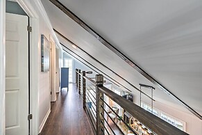 Waterfront Gem on Lake Sinclair With Boat Dock!