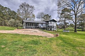 Marietta Family House w/ Game Room & Yard!