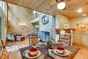 Secluded Getaway ~ 7 Miles to Downtown Blue Ridge!