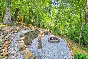 Mineral Bluff Cabin w/ Hot Tub + Game Room!