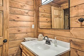 Mineral Bluff Cabin w/ Hot Tub + Game Room!