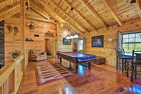 Trenton Cabin w/ Hot Tub - 14 Mi to Lookout Mtn!