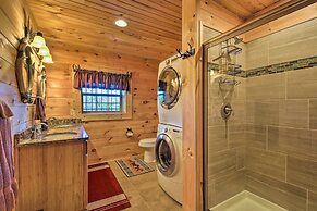 Trenton Cabin w/ Hot Tub - 14 Mi to Lookout Mtn!
