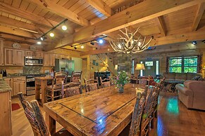 Trenton Cabin w/ Hot Tub - 14 Mi to Lookout Mtn!